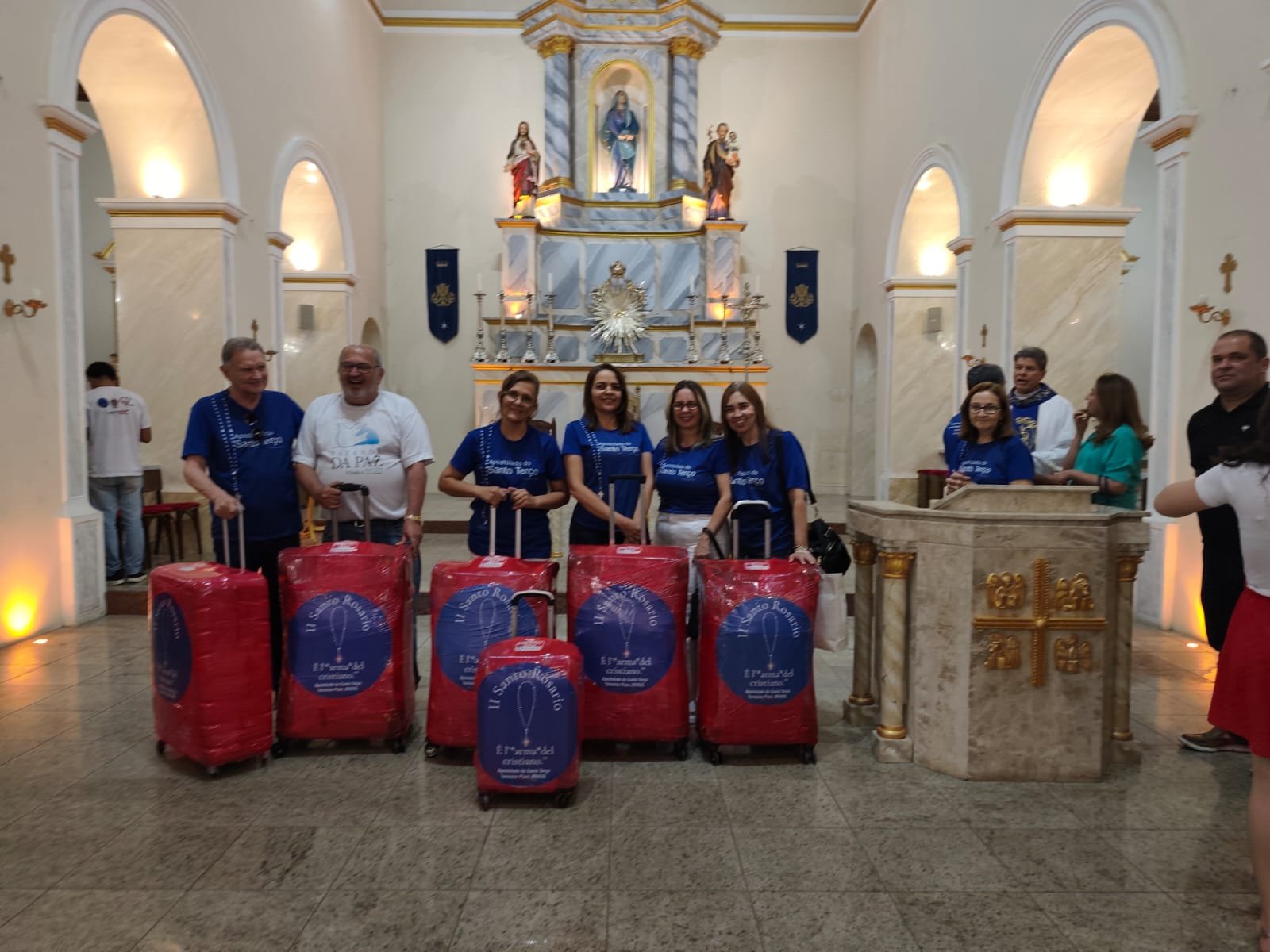 Equipe do Apostolado na Basílica de São Pedro